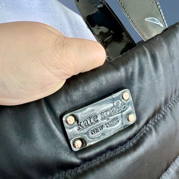 *RARE* Kate Spade Apres Ski Puffer Tote - Picture 4 of 6